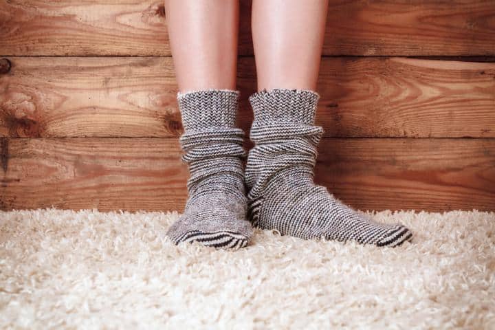 gegen FuÃŸgeruch sollten Sie natÃ¼rliche Socken tragen